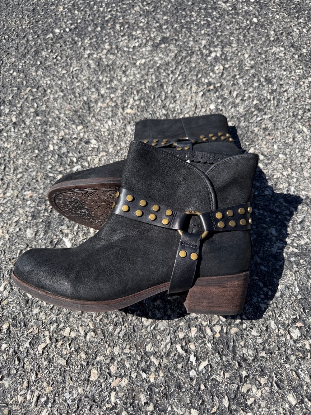 UGG Darling Black Studded suede leather Ankle Boots with Block Heel size 8